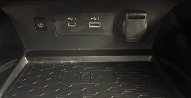 Used 2024 Nissan Altima 2.5 SL FWD image 31