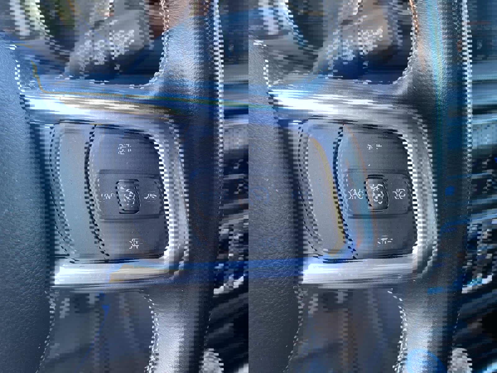 Certified 2022 Jeep Wrangler Unlimited Sahara w/ Cold Weather Group image 18