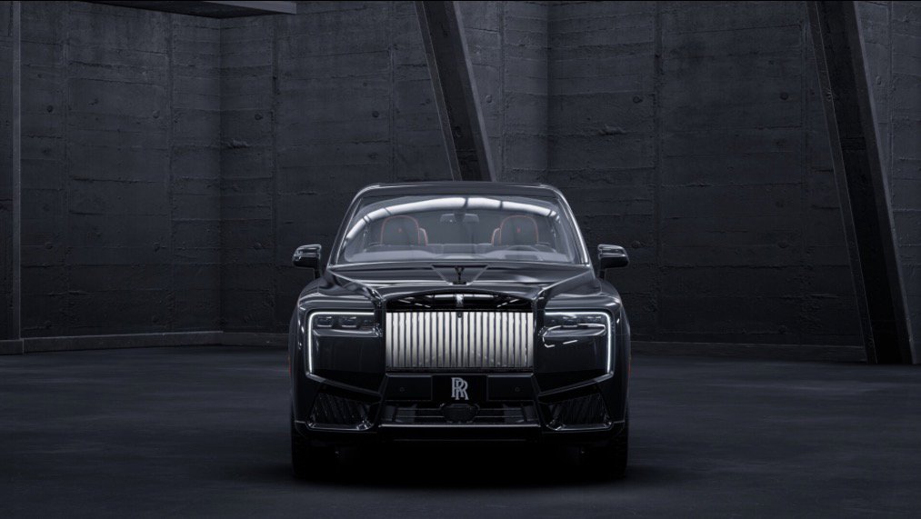 New 2026 Rolls-Royce Cullinan Black Badge image 4