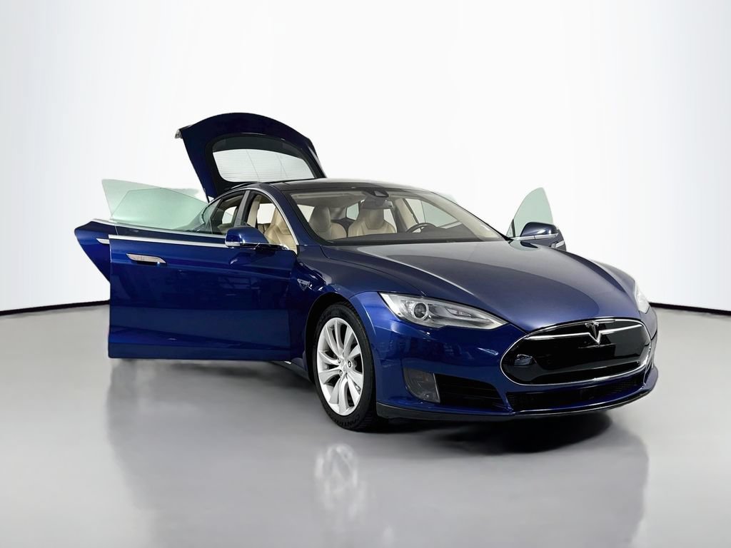 Used 2015 Tesla Model S AWD image 26