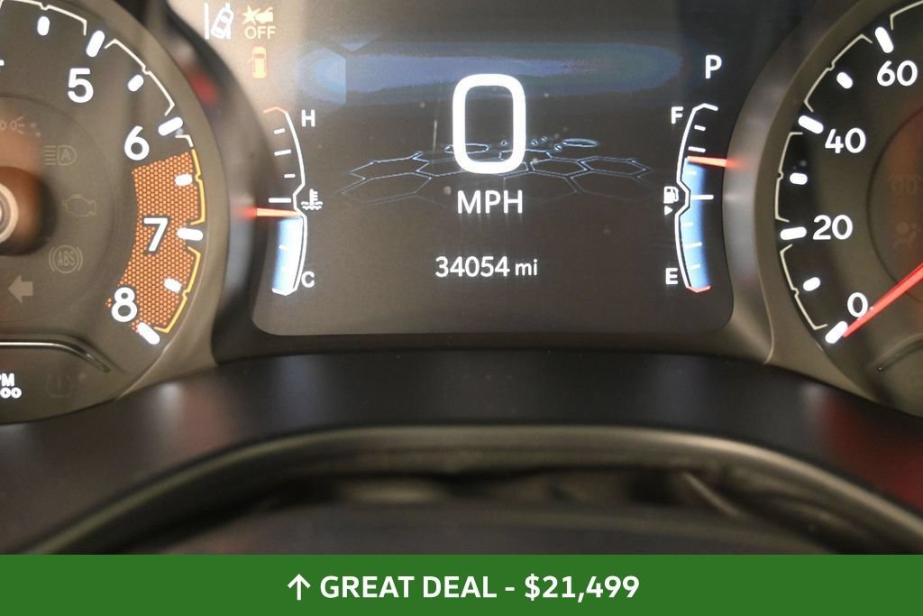 Used 2025 Jeep Compass Trailhawk AWD/4WD image 38