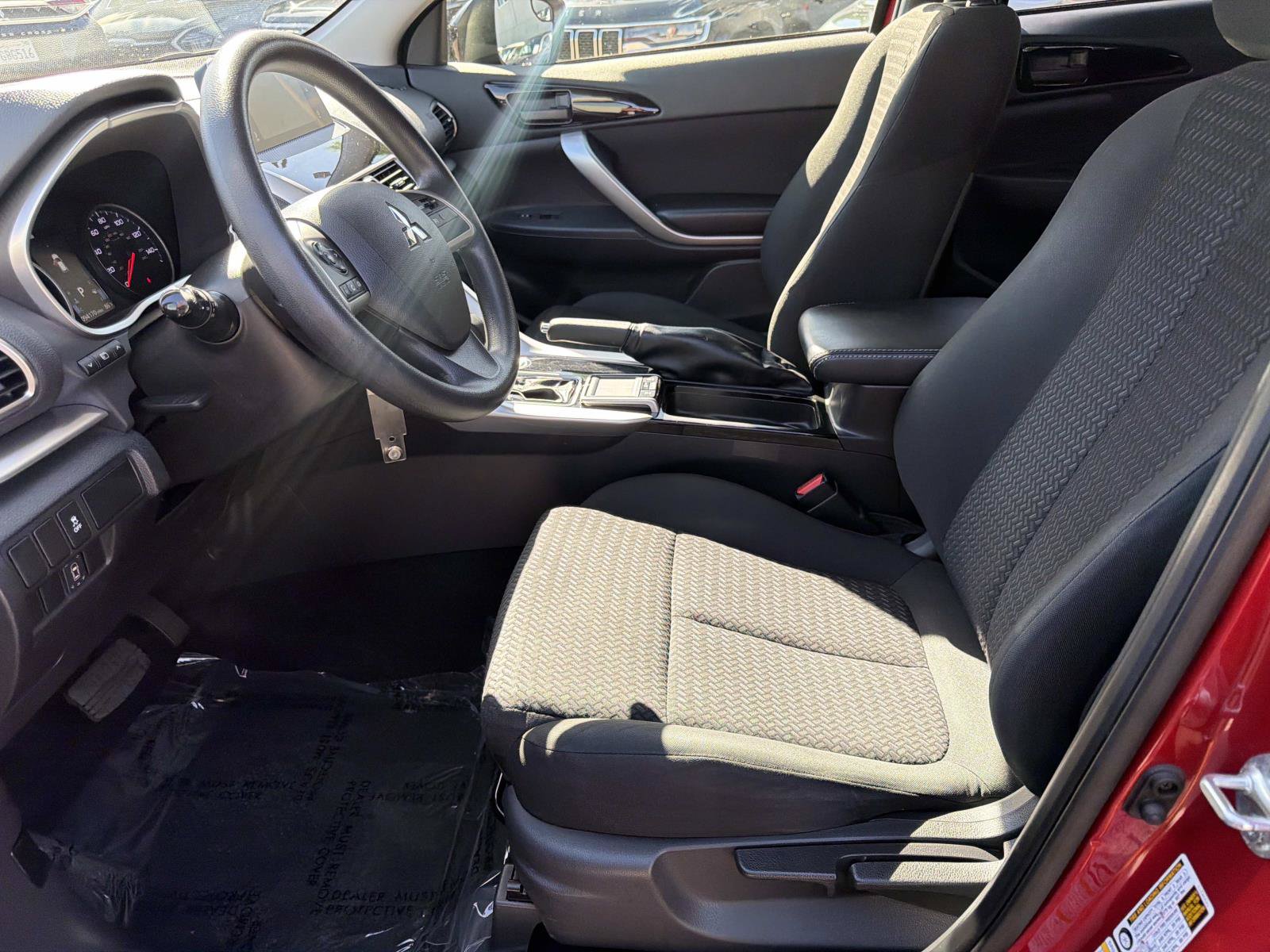 Used 2018 Mitsubishi Eclipse Cross LE AWD/4WD image 14