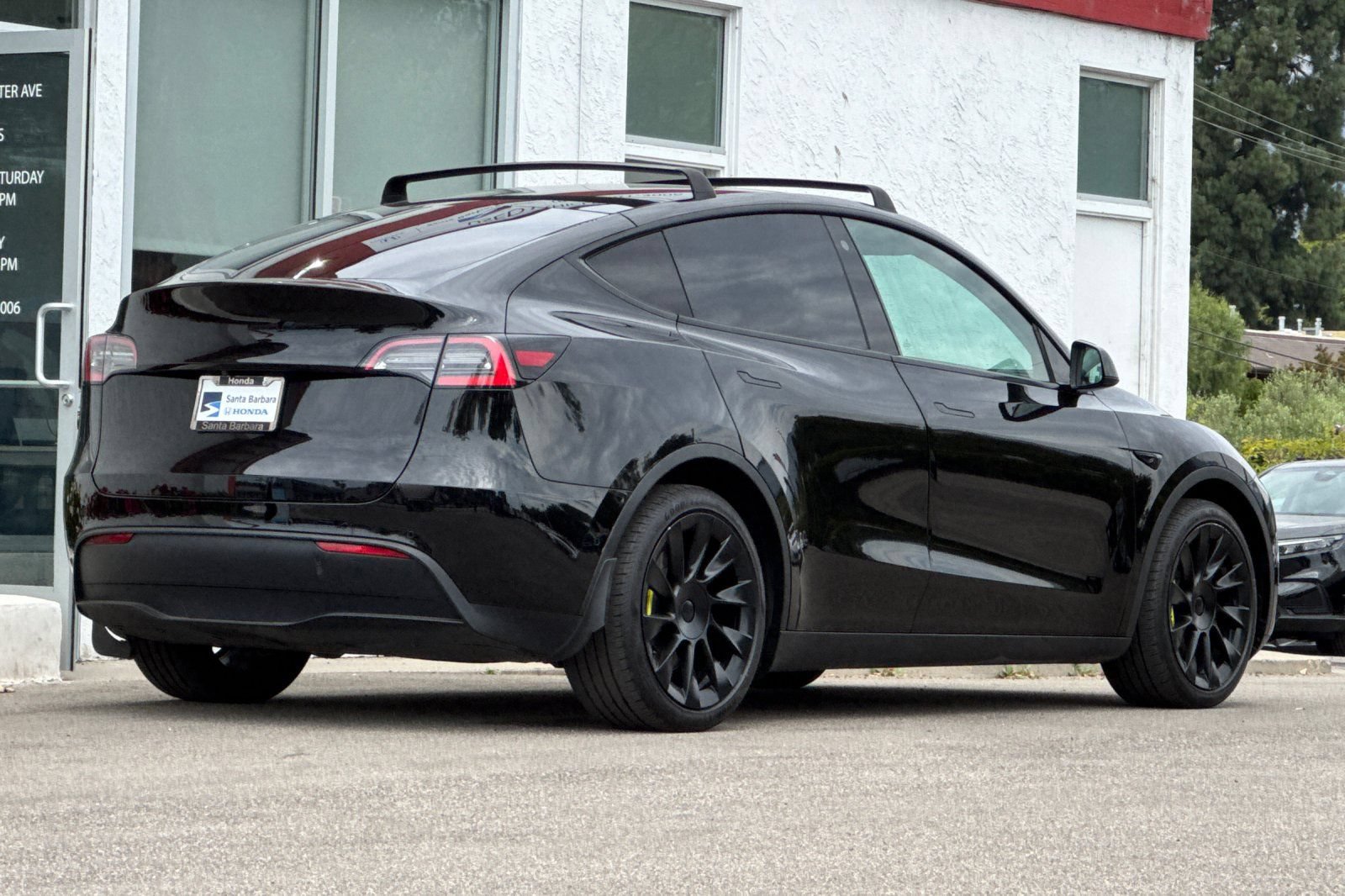 Used 2021 Tesla Model Y Long Range AWD/4WD image 4