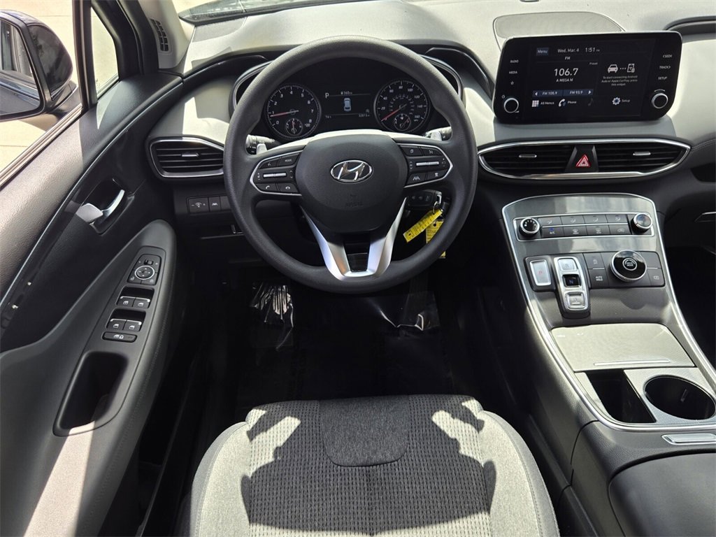 Used 2023 Hyundai Santa Fe SE image 12