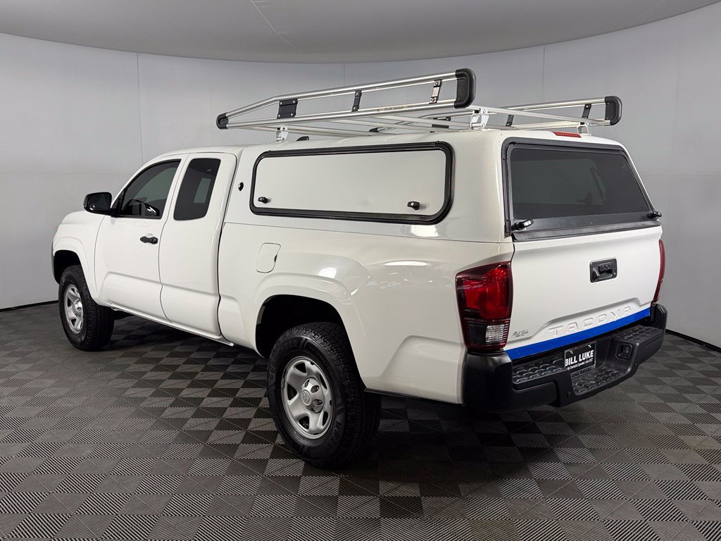 Used 2023 Toyota Tacoma SR RWD image 9
