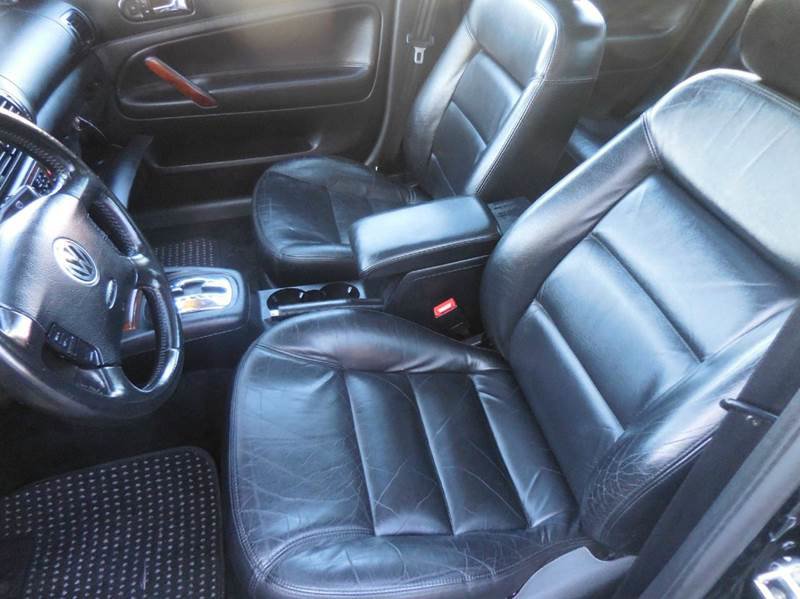 Used 2001 Volkswagen Passat GLX AWD/4WD image 12