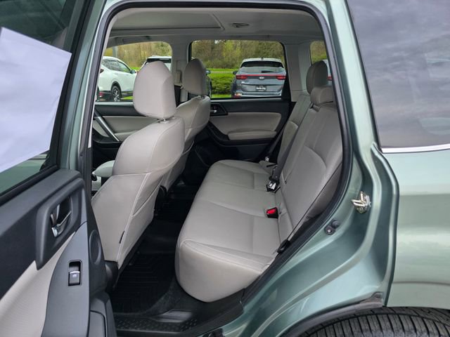 Used 2018 Subaru Forester 2.5i Limited AWD/4WD image 18