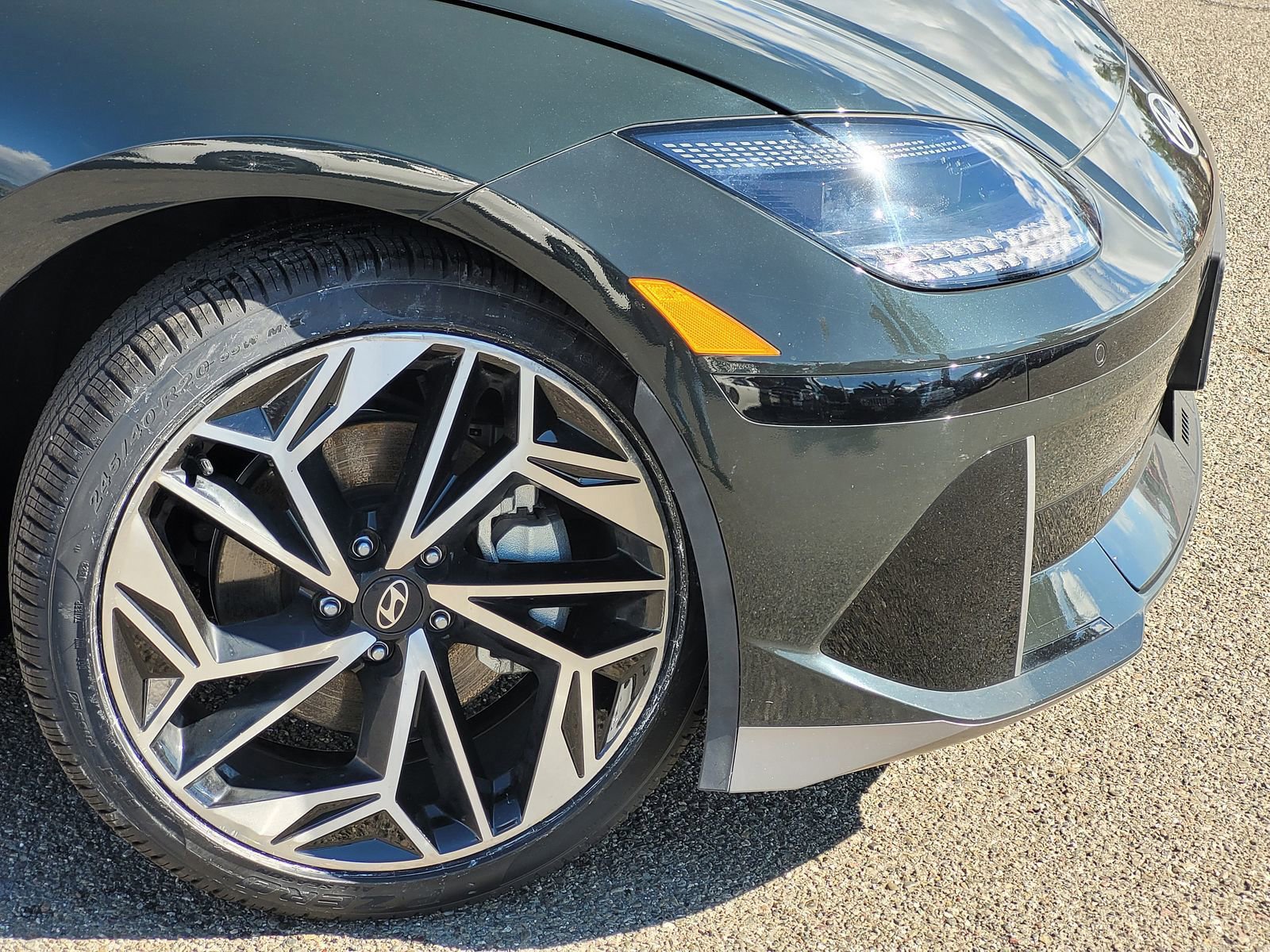 Certified 2024 Hyundai Ioniq 6 SEL image 3