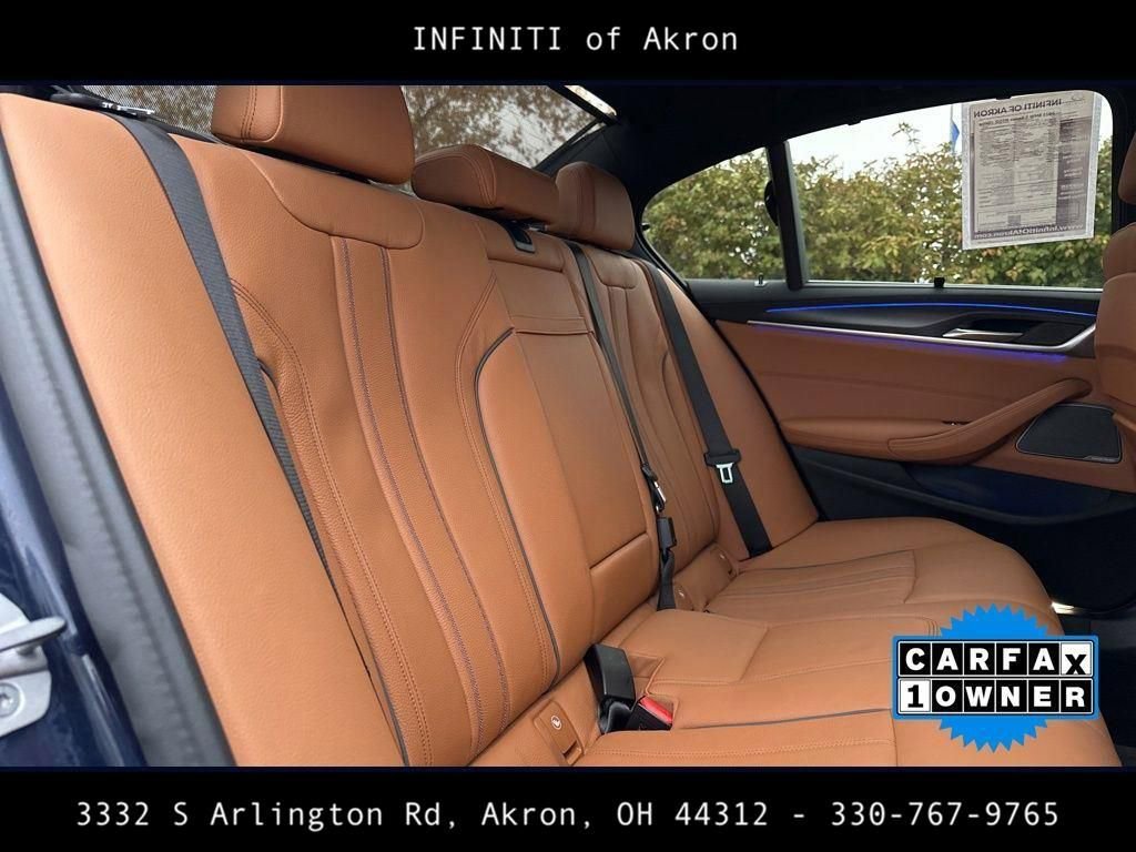 Used 2023 BMW M550i xDrive w/ Executive Package image 39