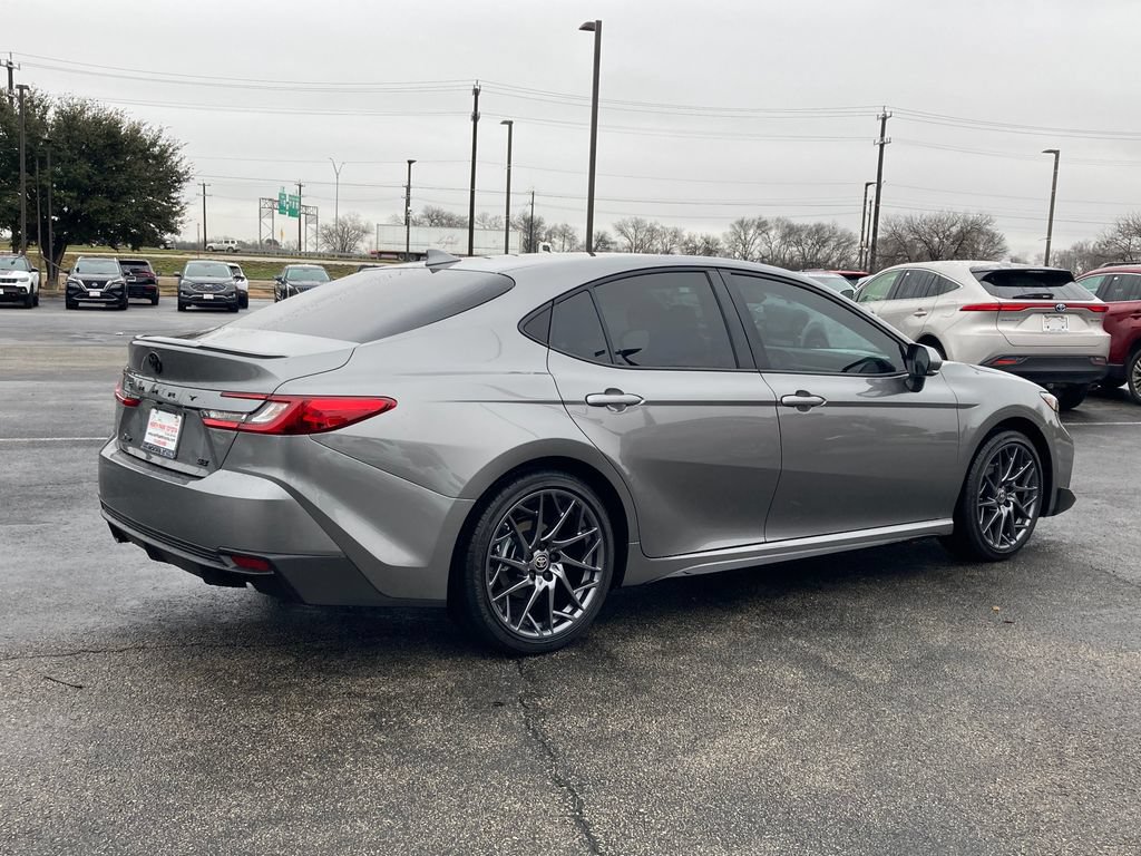 New 2026 Toyota Camry SE w/ Multimedia Upgrade Package FWD image 5