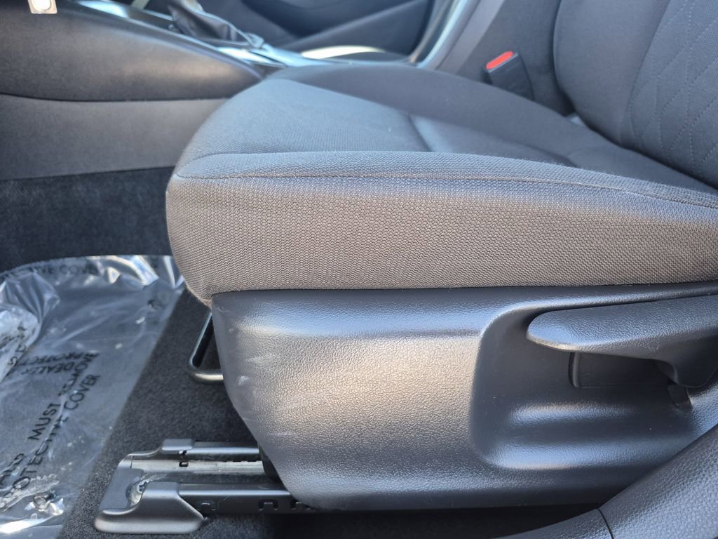 Used 2024 Toyota Corolla LE image 13