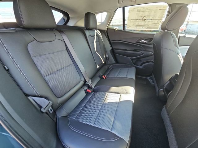 New 2026 Chevrolet Trax LT w/ Midnight Edition FWD image 25