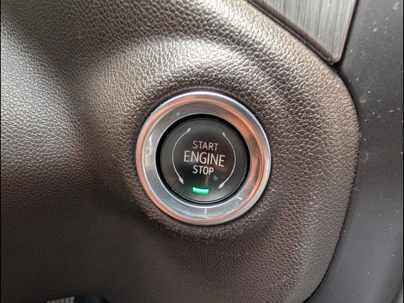 Used 2020 GMC Sierra 2500 Denali w/ Denali Ultimate Package AWD/4WD image 13