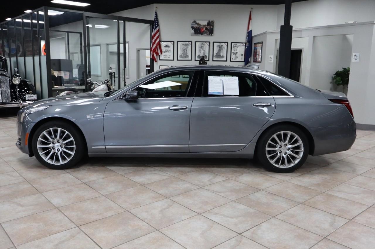 Used 2018 Cadillac CT6 3.6 AWD image 2