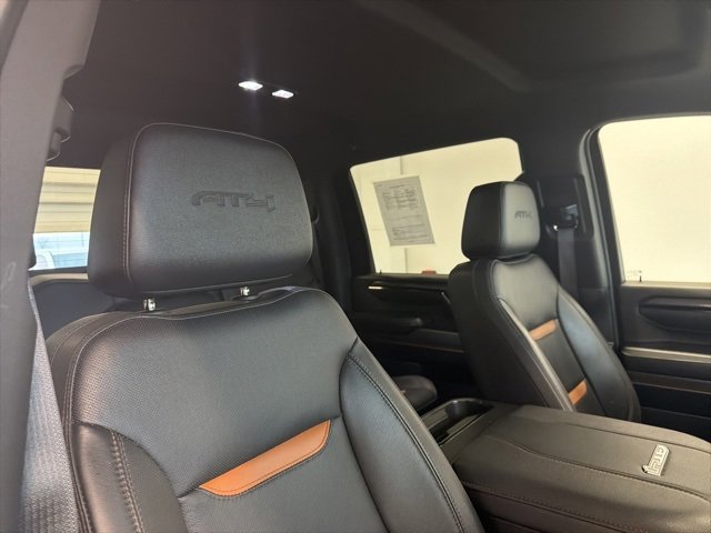 Used 2024 GMC Sierra 2500 AT4 image 41