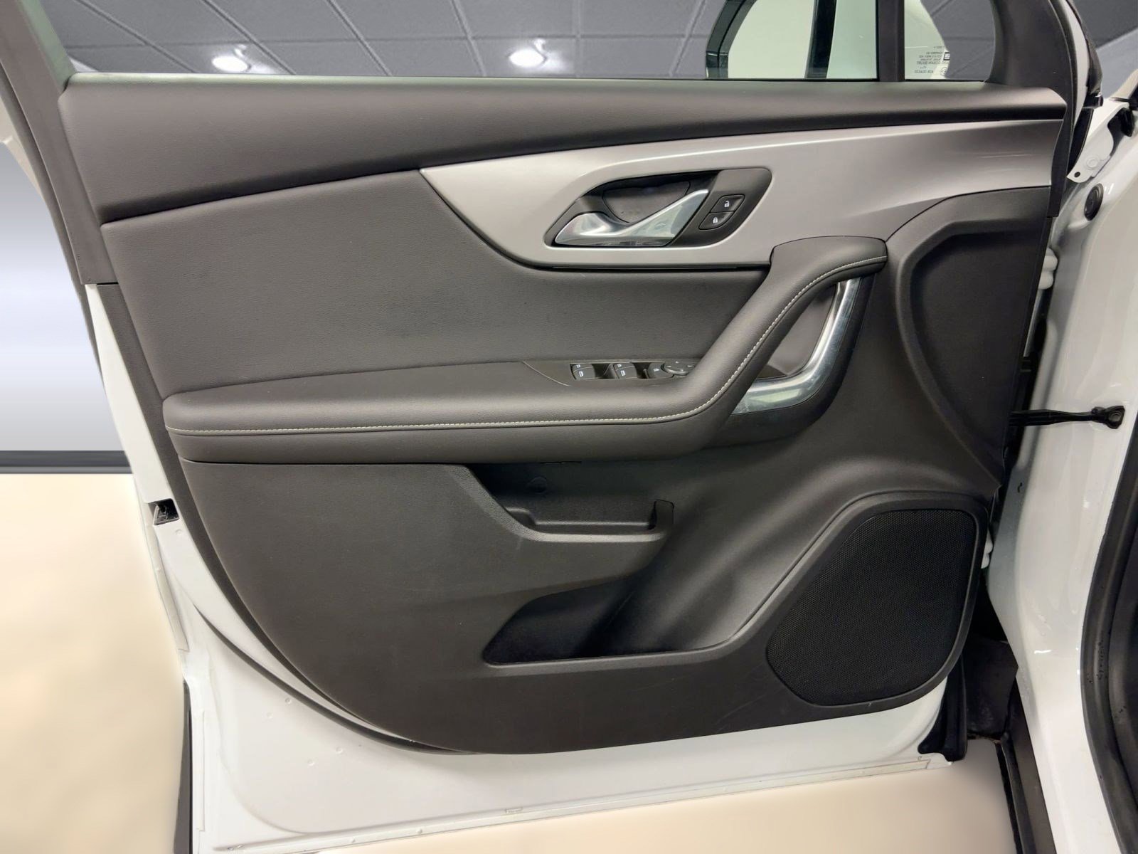 Certified 2025 Chevrolet Blazer LT image 12