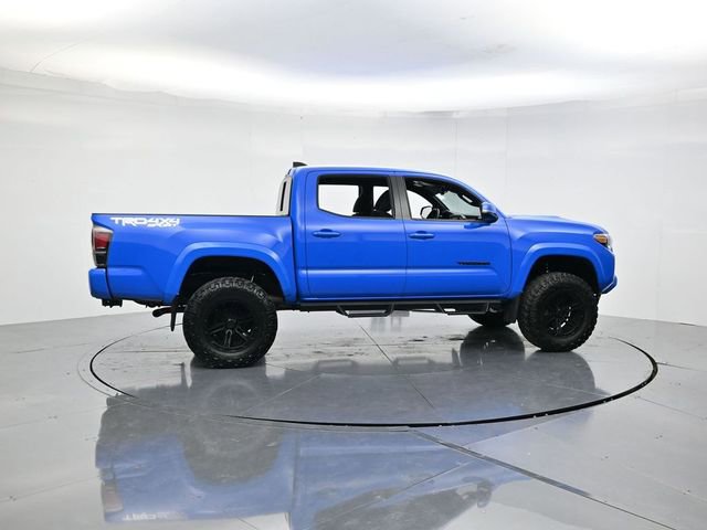 Used 2021 Toyota Tacoma TRD Sport image 2