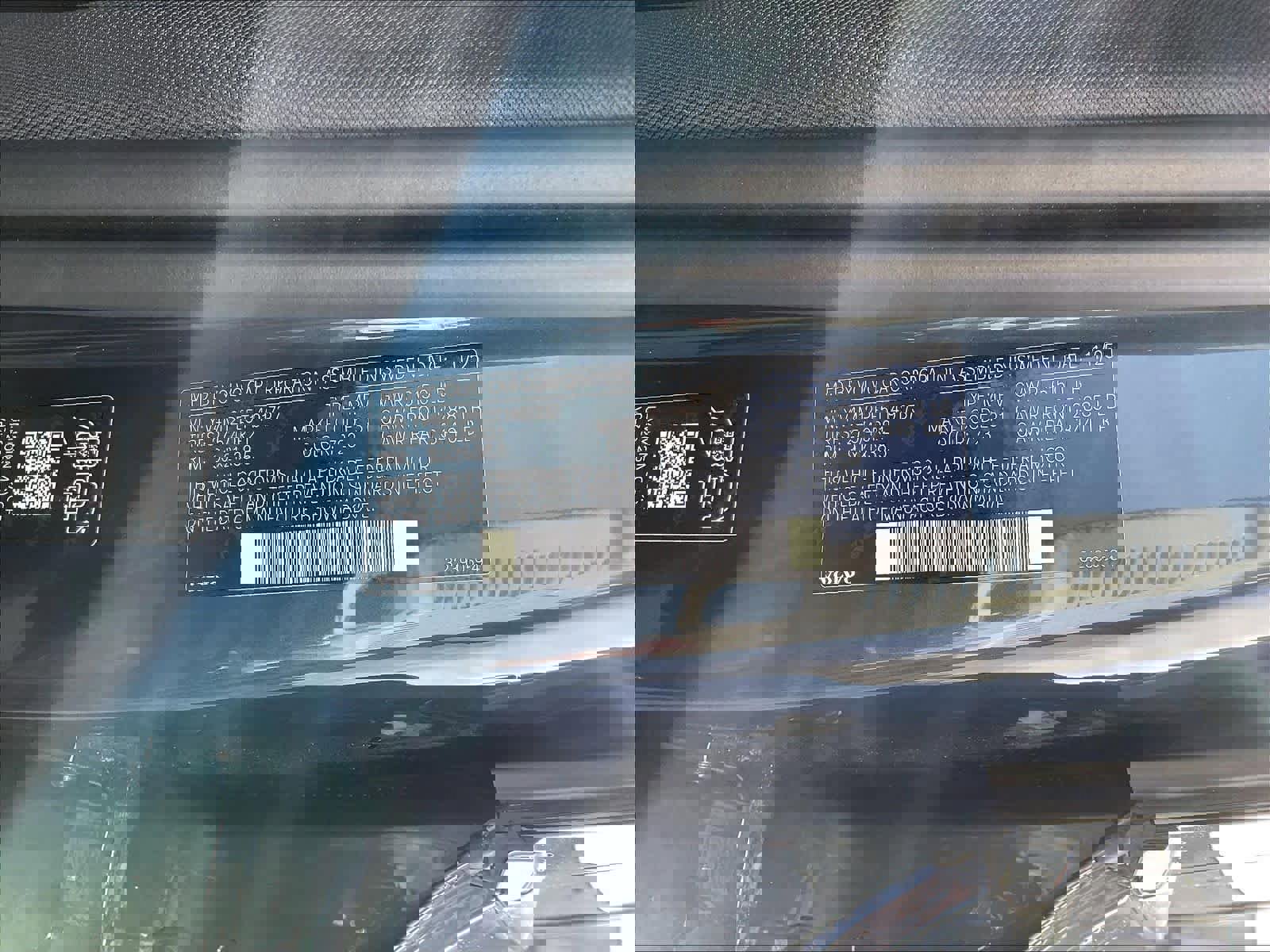 New 2026 Volvo XC90 B5 Plus w/ Protection Package image 36