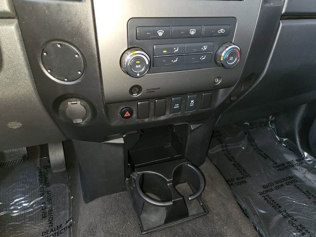 Used 2012 Nissan Titan SV image 18