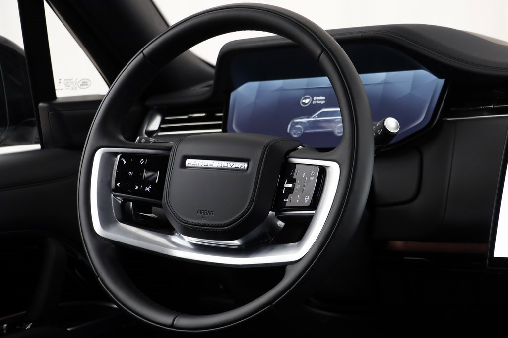 New 2025 Land Rover Range Rover SE image 22