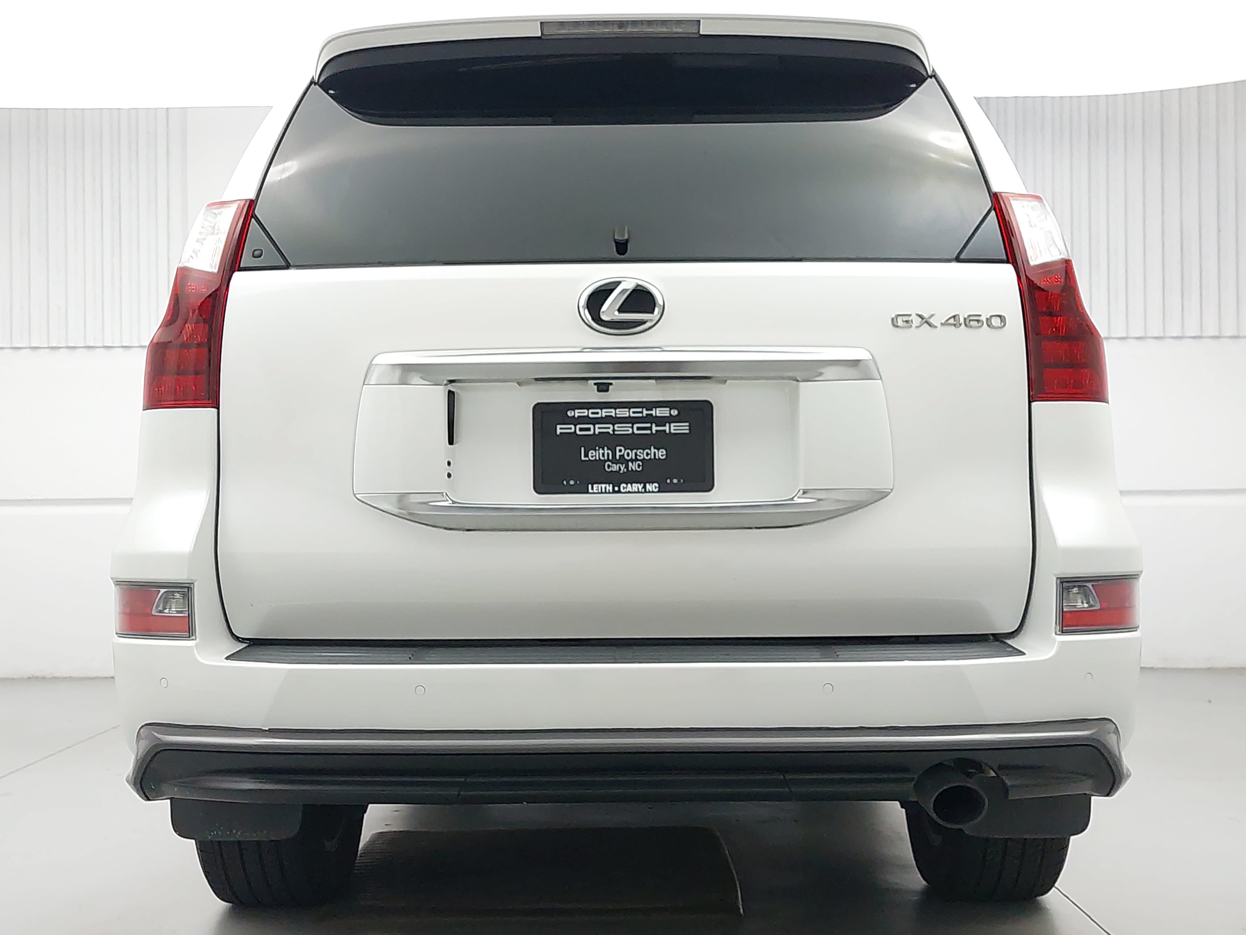 Used 2021 Lexus GX 460 Premium w/ Accessory Package AWD/4WD image 6