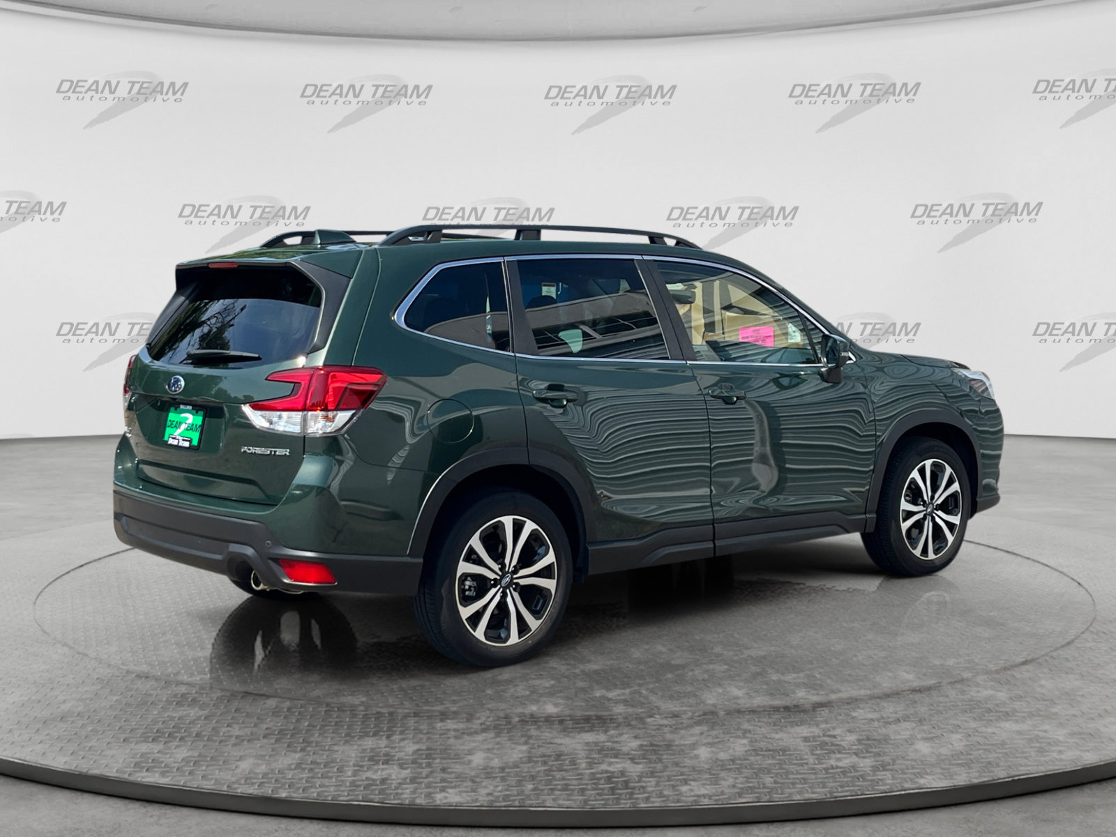 Used 2022 Subaru Forester Limited AWD/4WD image 8