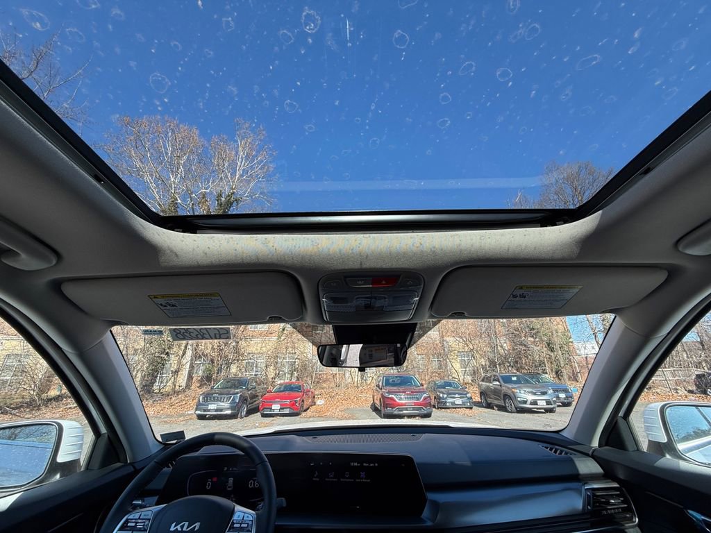New 2025 Kia Telluride S image 23