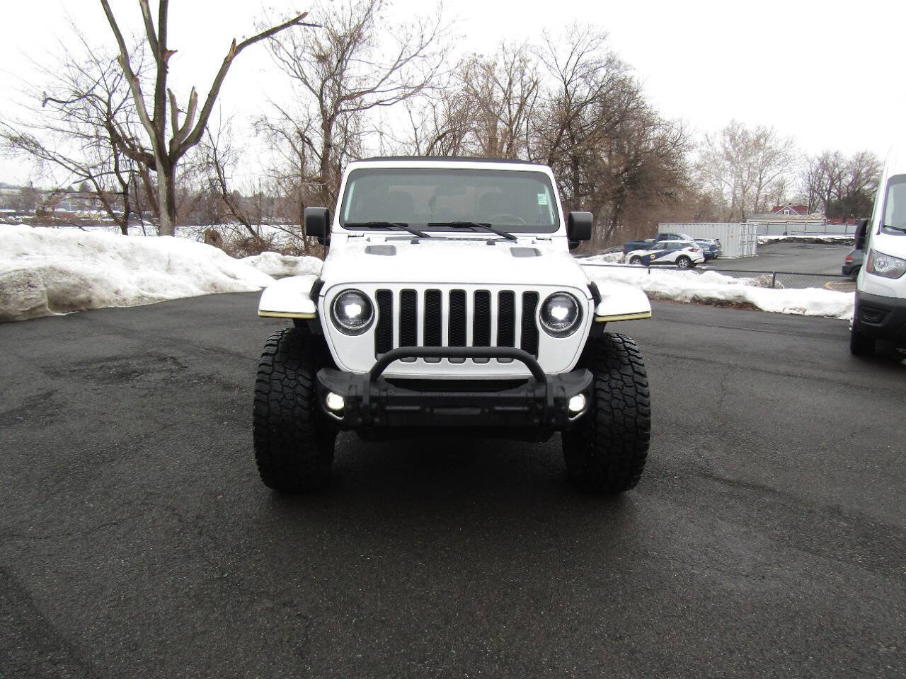 Used 2018 Jeep Wrangler Rubicon w/ Cold Weather Group image 9