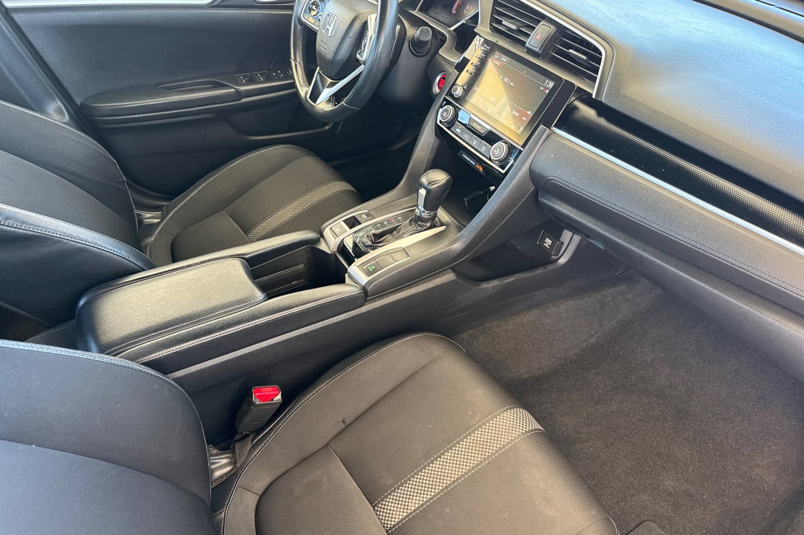 Used 2020 Honda Civic Sport image 15