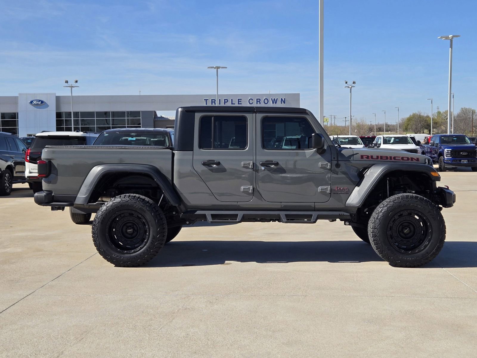 Used 2023 Jeep Gladiator Rubicon w/ LED Lighting Group image 7