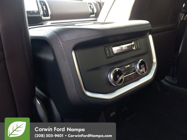 New 2025 Ford Expedition Platinum w/ Platinum Ultimate Package image 24