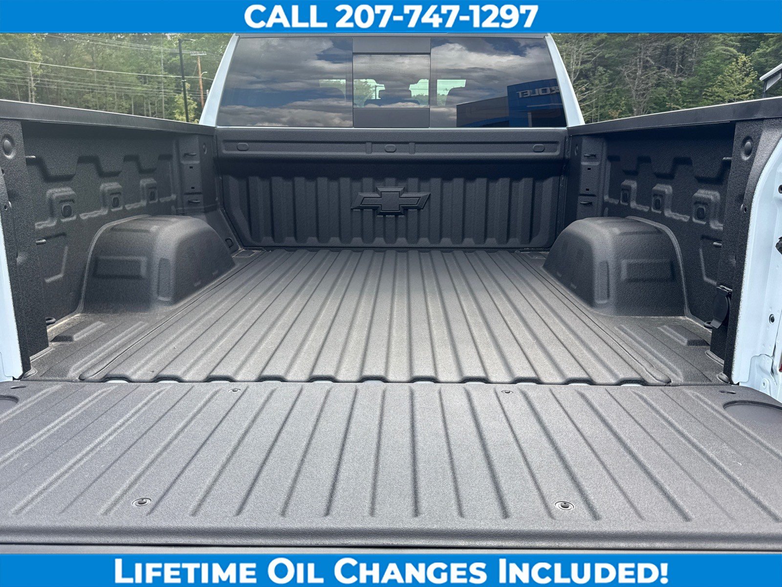 New 2026 Chevrolet Silverado 1500 LTZ w/ LTZ Premium Package AWD/4WD image 10