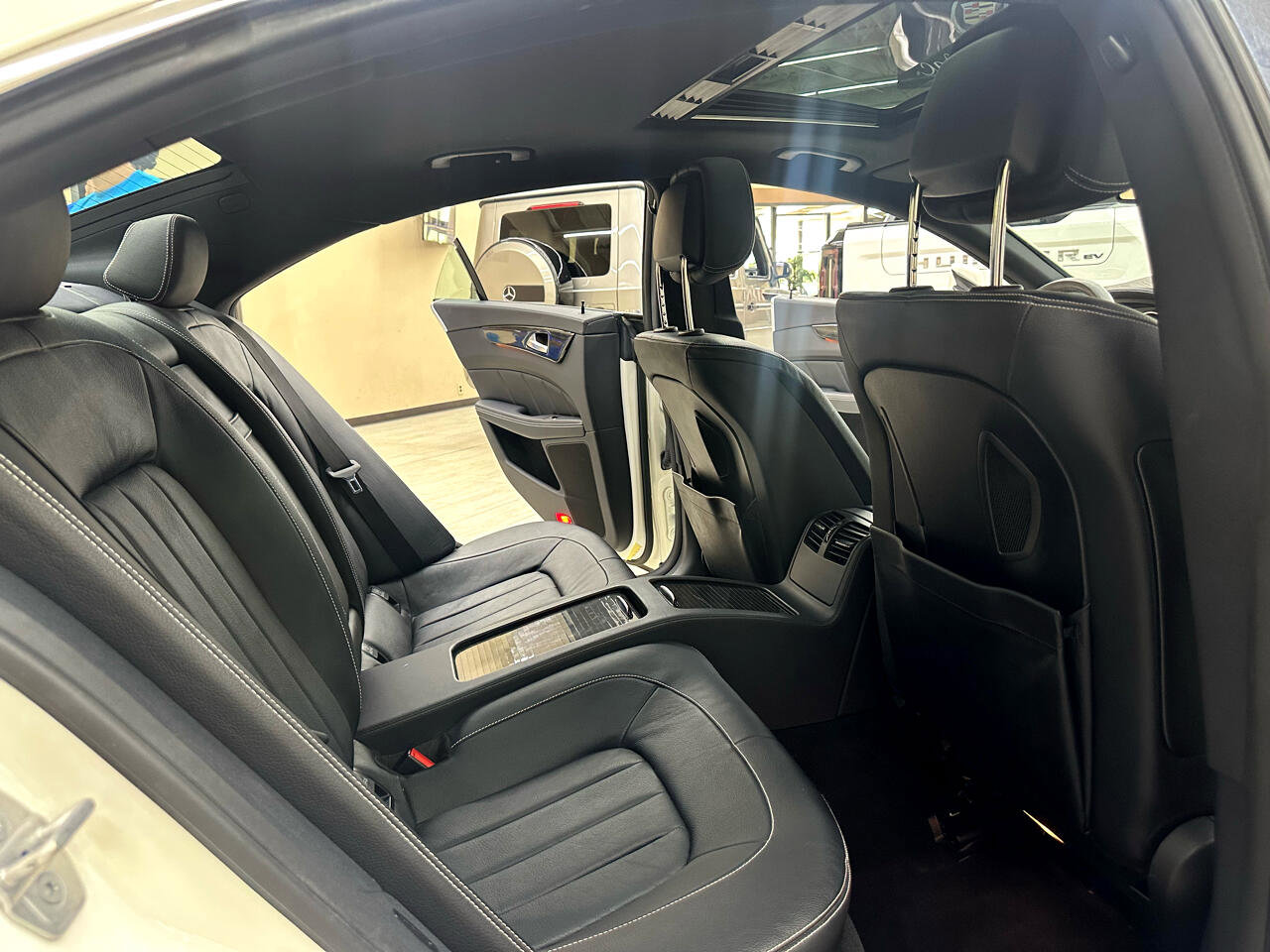 Used 2014 Mercedes-Benz CLS 550 CLS550 4MATIC w/ Premium 1 Package image 35