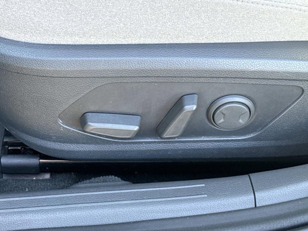 Used 2021 Hyundai Sonata SEL w/ Cargo Package image 19