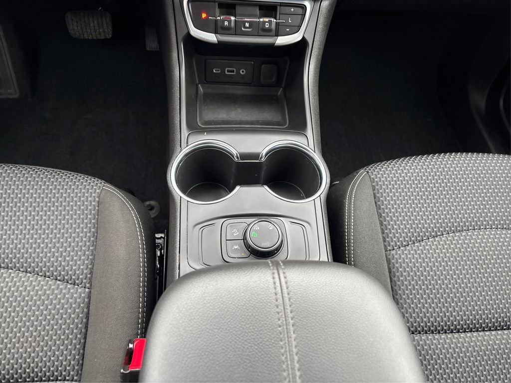 Used 2024 GMC Terrain SLE AWD/4WD image 20