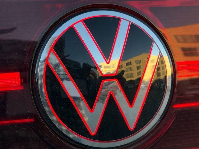 Used 2024 Volkswagen Atlas SE image 9