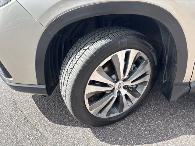 Used 2020 Subaru Ascent Limited w/ Technology Package AWD/4WD image 8