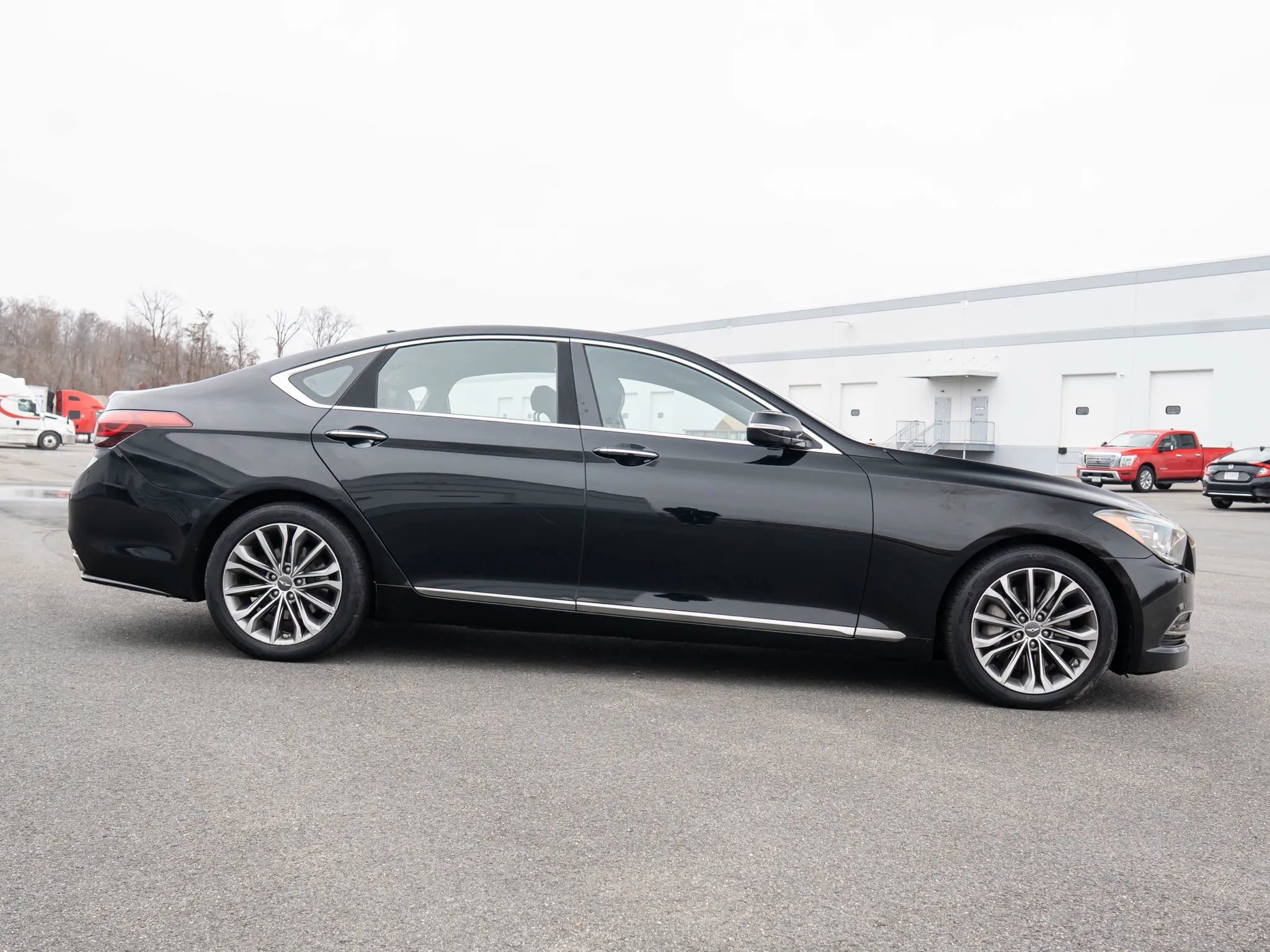 Used 2015 Hyundai Genesis 3.8 w/ Option Group 04 image 7