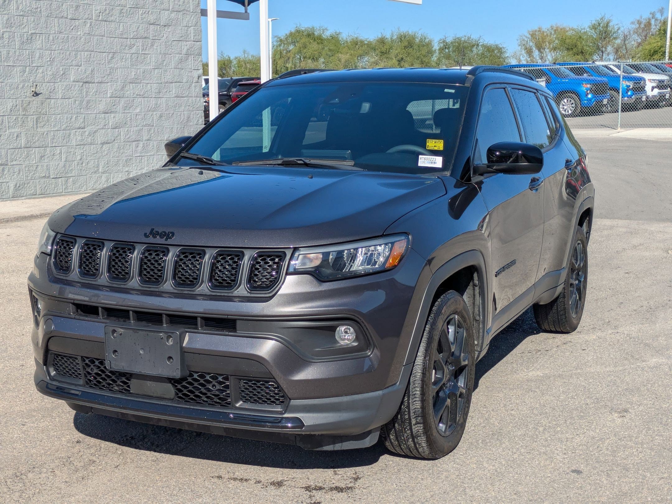 Used 2024 Jeep Compass Latitude w/ Convenience Group image 7