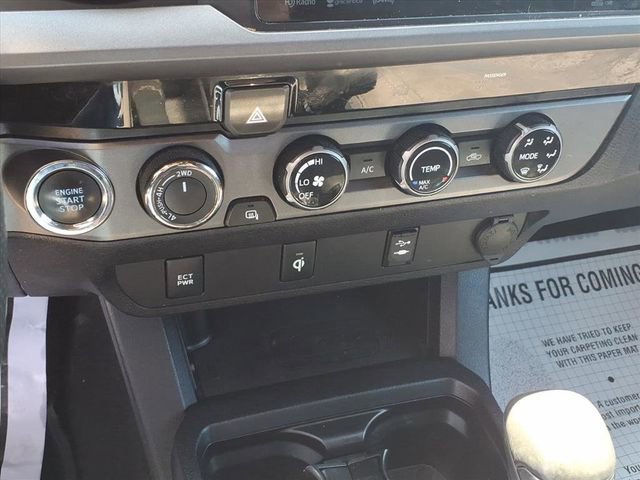 Used 2017 Toyota Tacoma TRD Off-Road w/ Tow Package AWD/4WD image 18