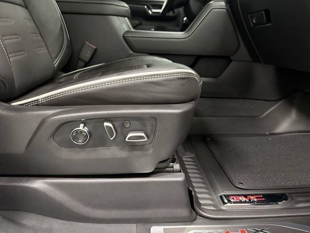 New 2026 GMC Sierra 2500 AT4X w/ LPO, Black Badging Package AWD/4WD image 20