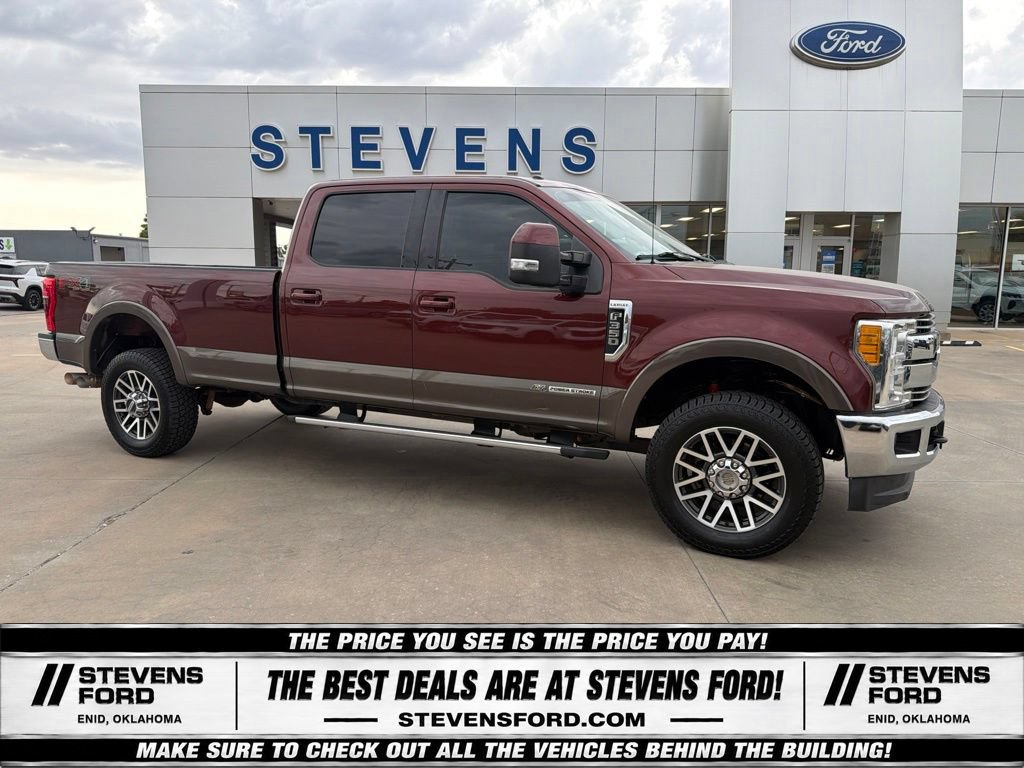 Used 2017 Ford F350 Lariat w/ Lariat Value Package AWD/4WD image 1