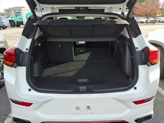 Certified 2022 Buick Encore GX Select w/ Sport Touring Package image 10