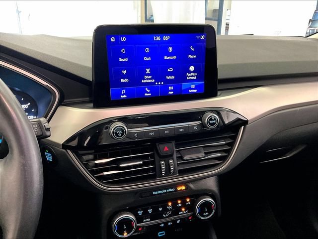 Certified 2022 Ford Escape SEL AWD/4WD image 6