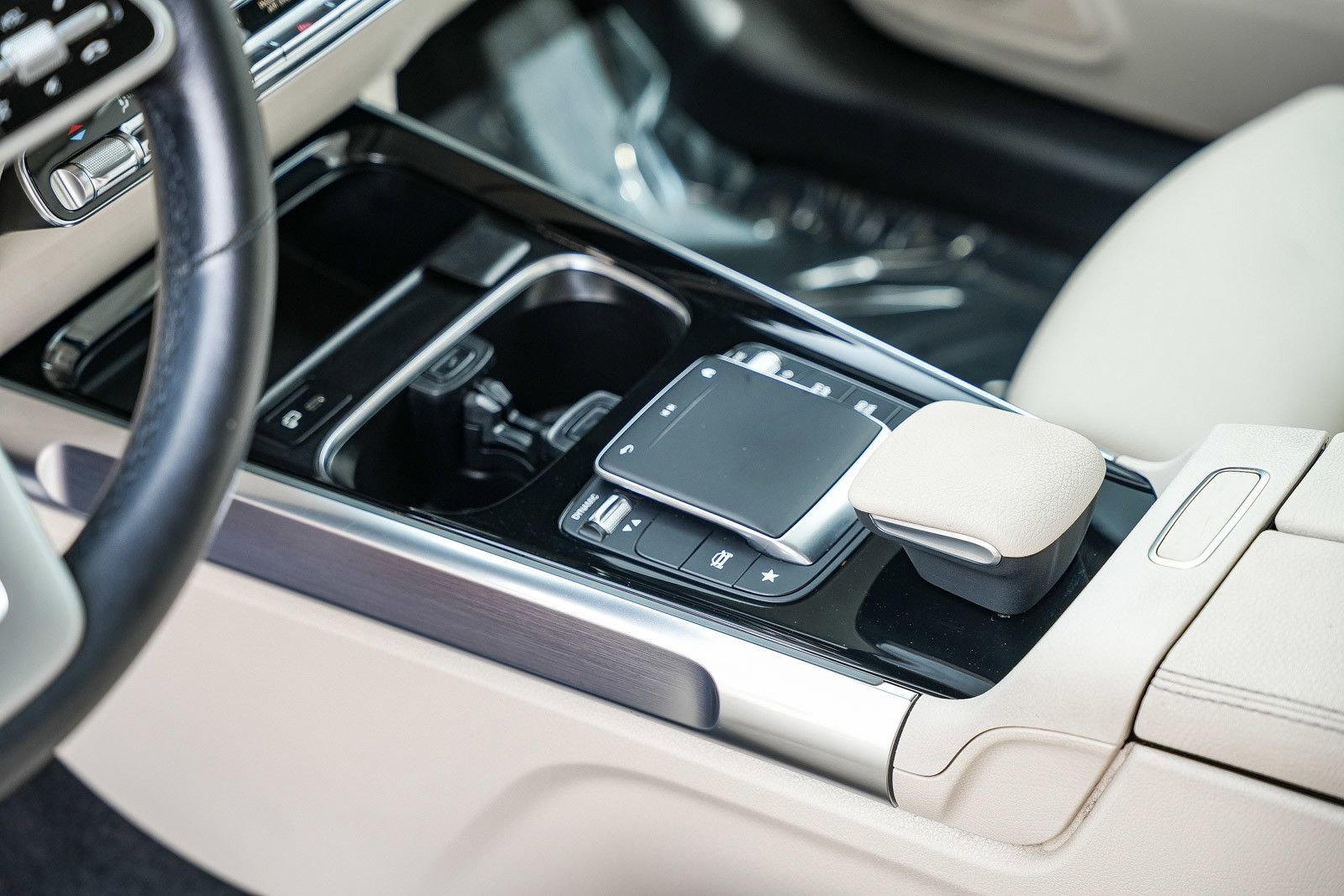 Used 2021 Mercedes-Benz GLB 250 4MATIC image 21