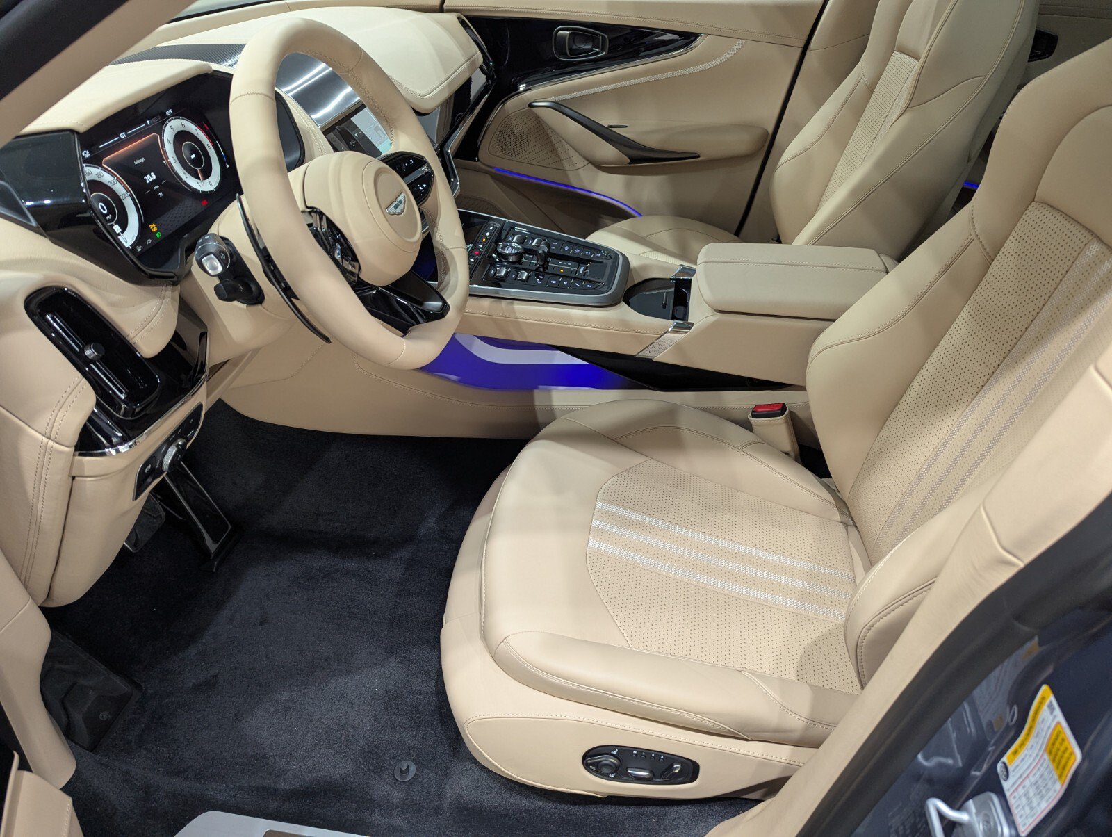 New 2026 Aston Martin DBX 707 AWD/4WD image 17