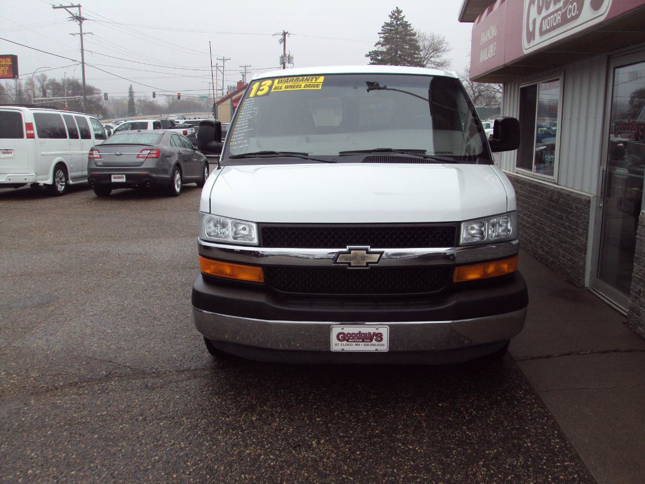 Used 2013 Chevrolet Express 1500 LT w/ LT Preferred Equipment Group AWD/4WD image 3