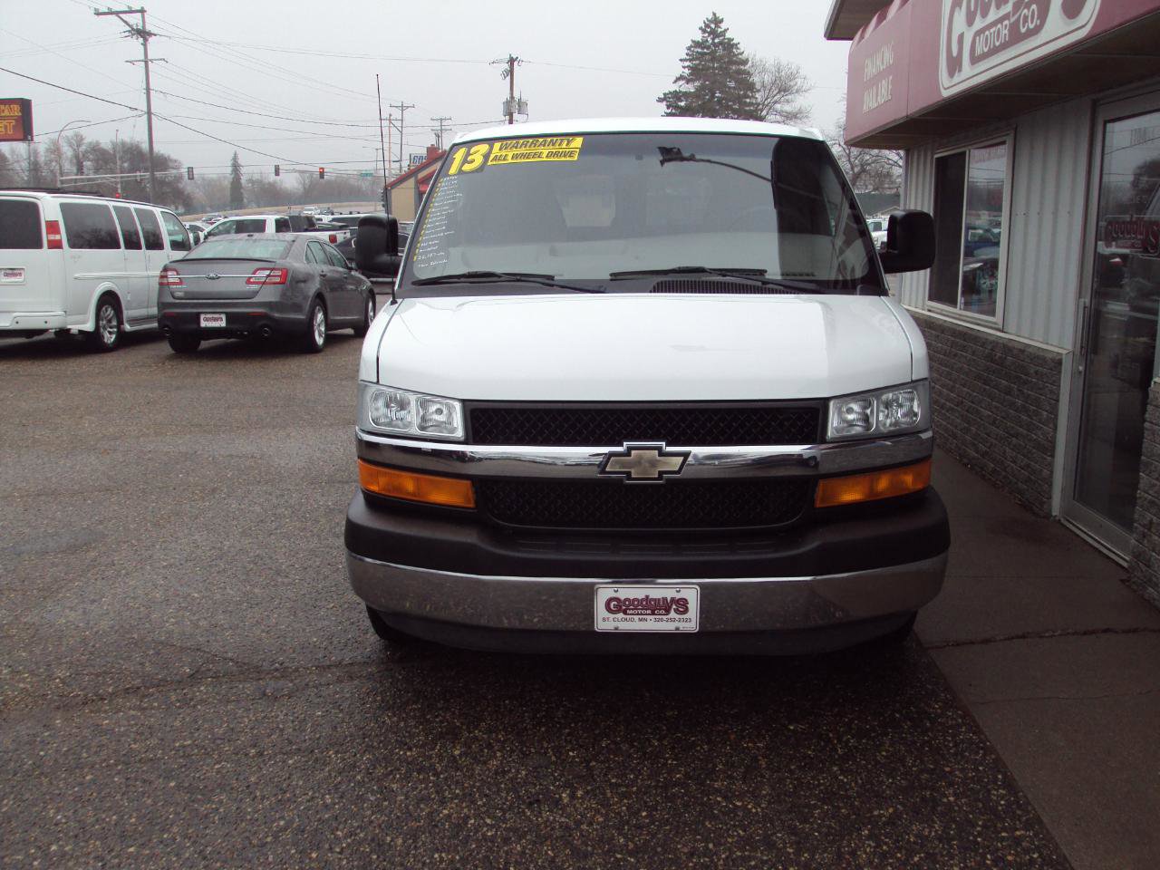 Used 2013 Chevrolet Express 1500 LT w/ LT Preferred Equipment Group AWD/4WD image 3