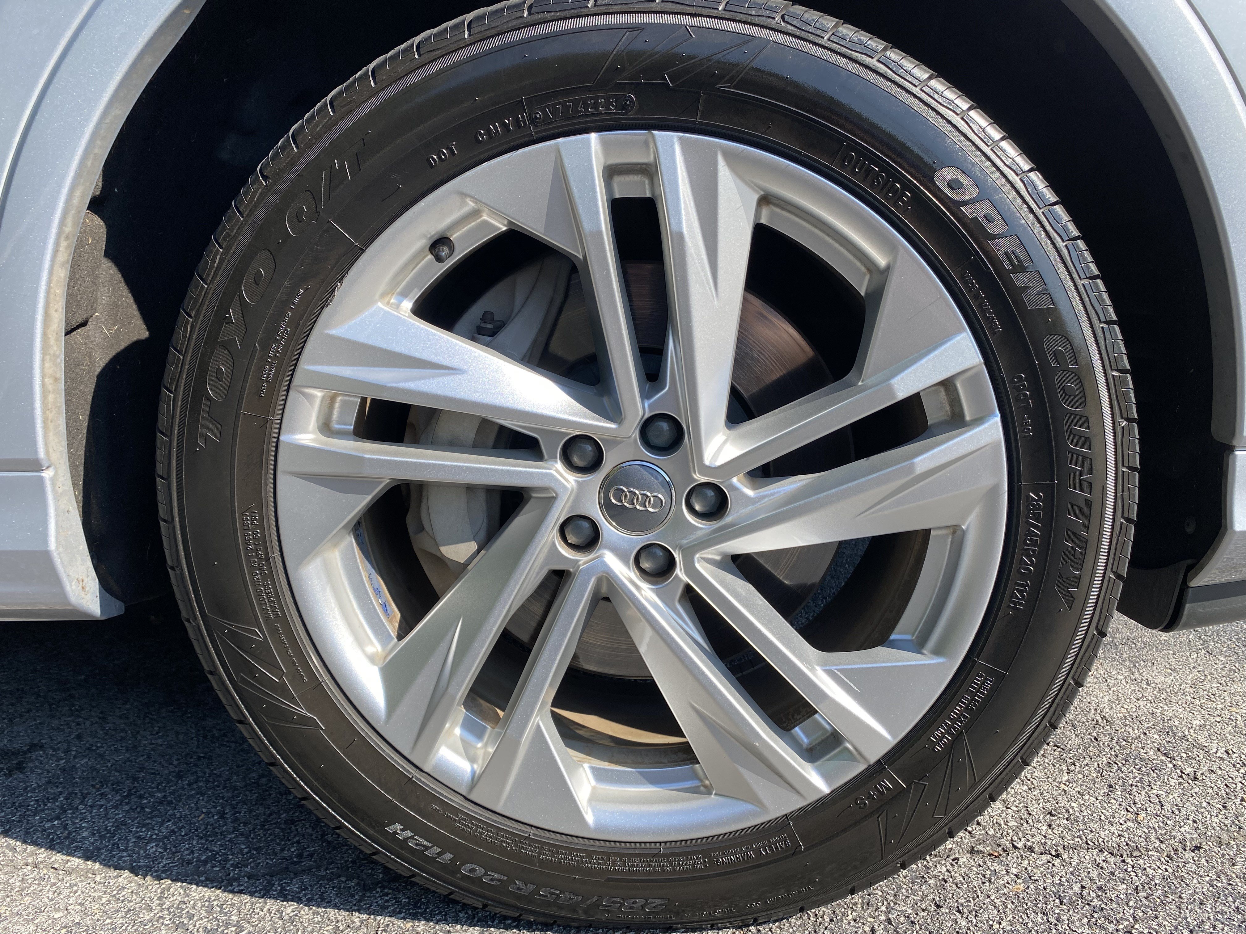 Used 2020 Audi Q7 2.0T Premium Plus w/ Premium Plus Package AWD/4WD image 12