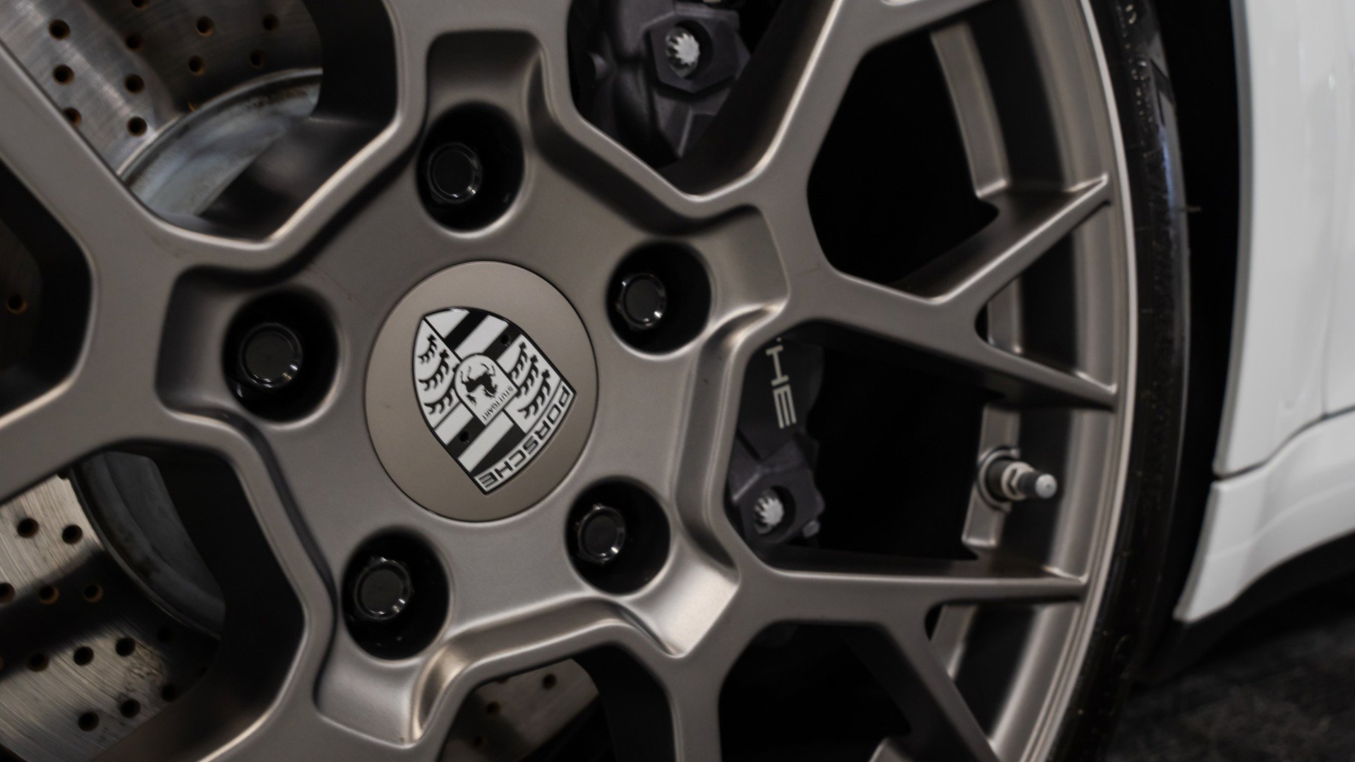 Used 2022 Porsche 911 Carrera image 31